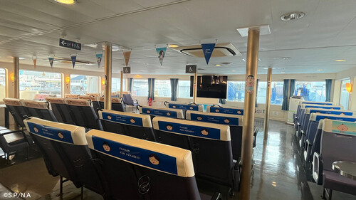 ferry_04.jpg